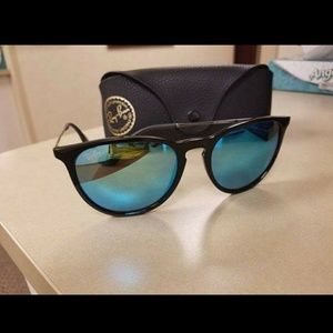 Women's Ray bans
